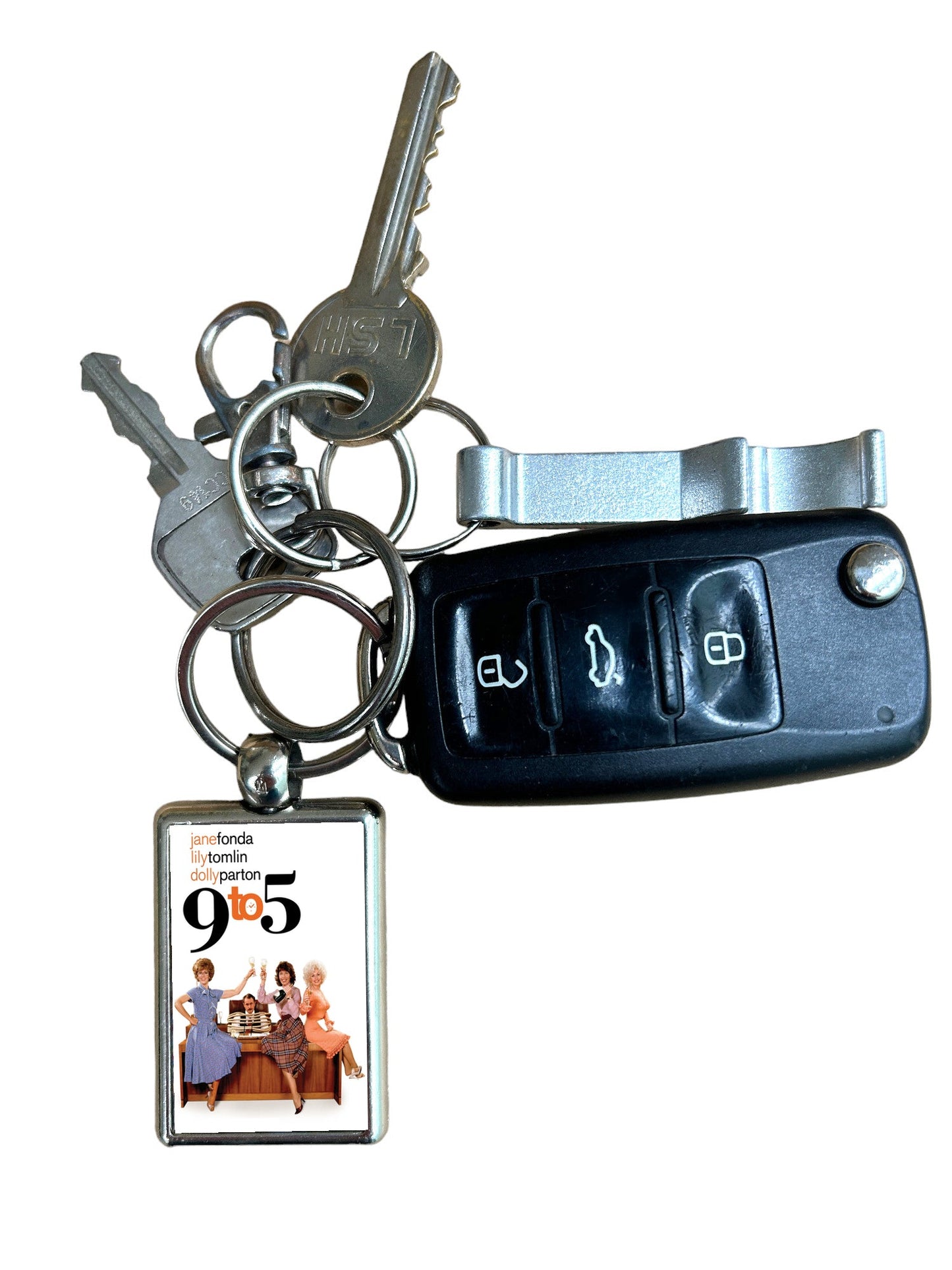 9 to 5 Dolly Parton Metal Keyring – High-Quality Keychain with Vibrant Colors – Perfect Gift for Dolly Fans