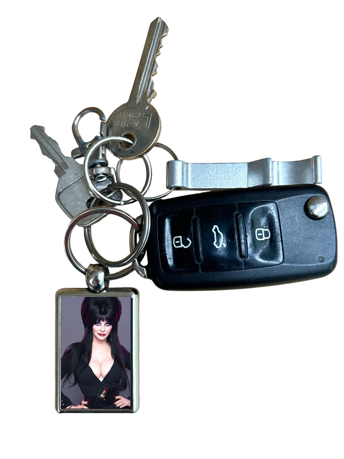 Elvira Keyring | Mistress of the Dark Unpleasant Dreams Metal Keychain, Horror Gift